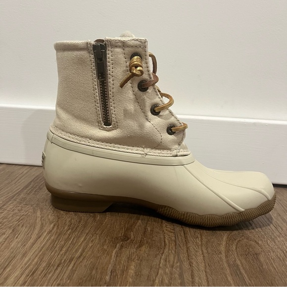Sperry Duck Boots Cream and Gold Womens Size 6 - Picture 8 of 12